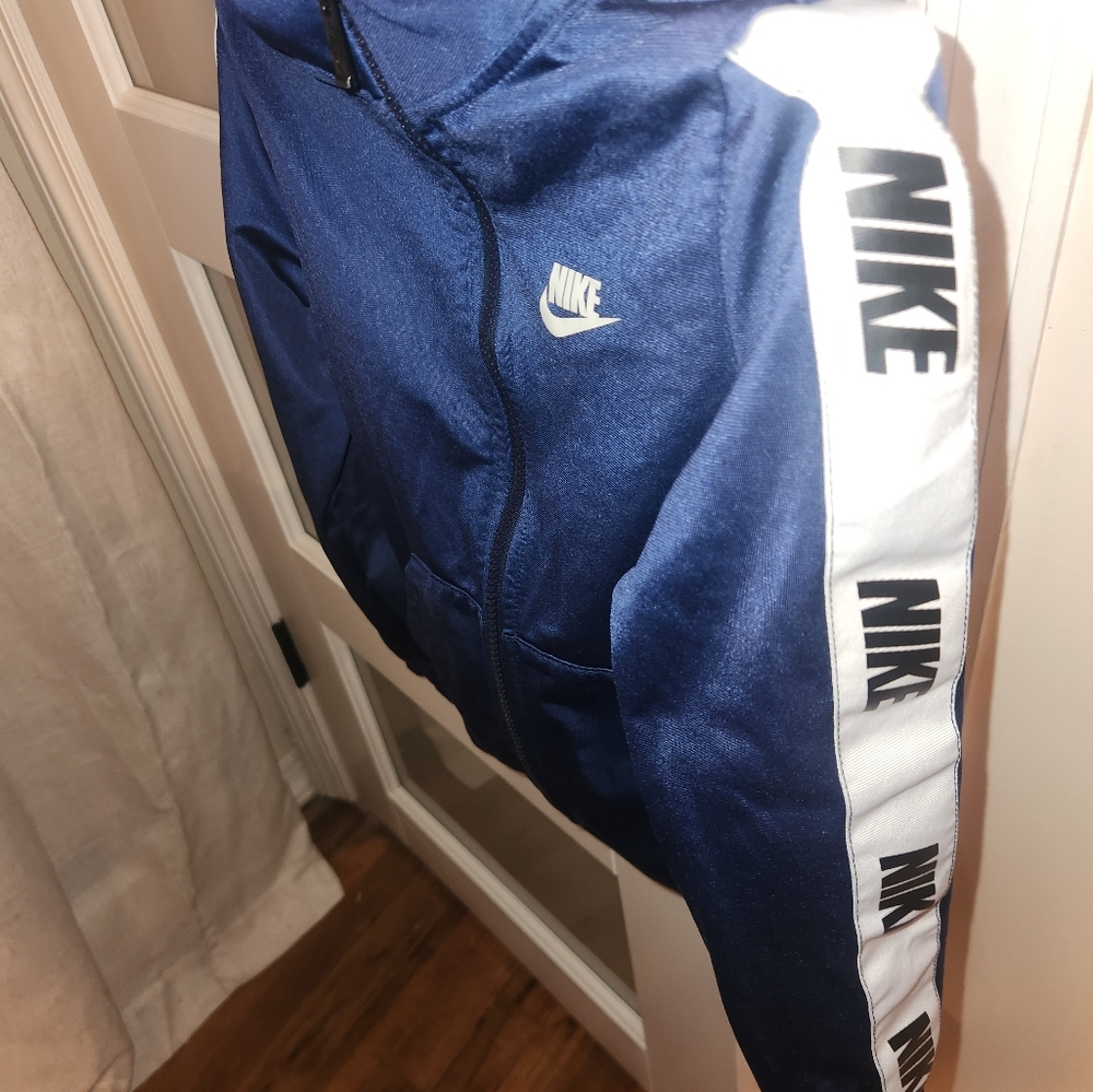 Boys nike sweat suit